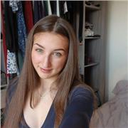 Je suis étudiante en psychologie et je peux faire de l'aide aux devoirs dans un grand nombre de matières jusqu'en 3ème